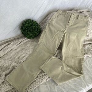 Old Navy Tan Straight Leg Jeans Timeless Style Size 6